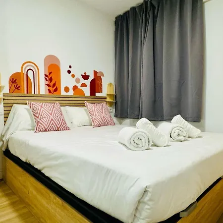 Ori A Cool & Wide Next To Historic Center Apartament *