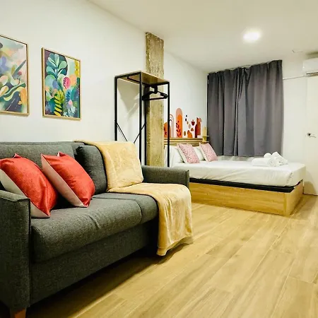 Ori A Cool & Wide Next To Historic Center Apartament Walencja
