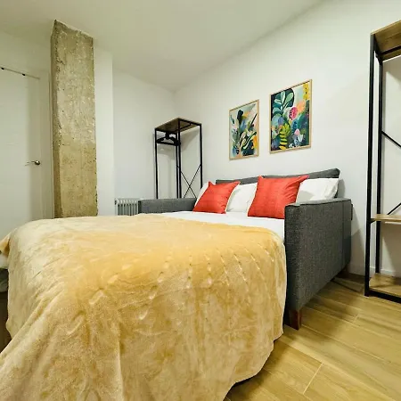 Ori A Cool & Wide Next To Historic Center Apartamento