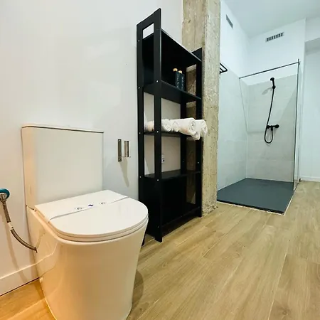 Apartment Ori A Cool & Wide Next To Historic Center